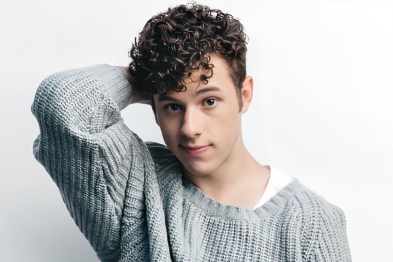 is nolan gould gay