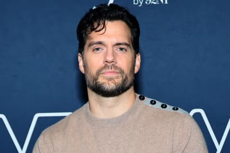 Simon Cavill